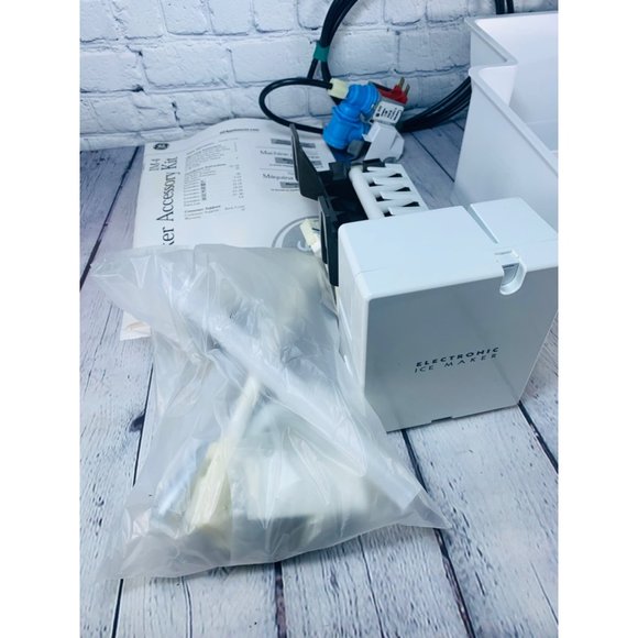 GE Kitchen Ge Automatic Ice Maker Kit For Top Mount Refrigerators